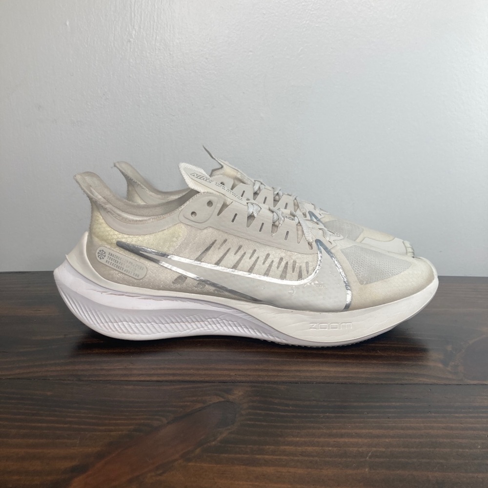 Nike Zoom Gravity Platinum White BQ3203-001 Athletic Sneakers Womens 9.5